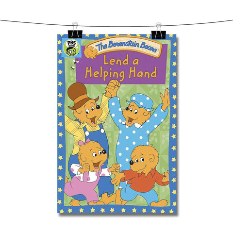 Berenstain Bears Lend a Helping Hand Poster Wall Decor